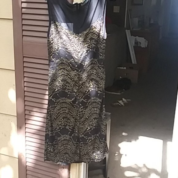 NWT sparkle and fade slip - Picture 2 of 4